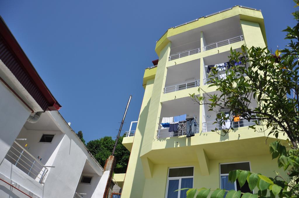 Akhmed Guest House Kvariati Exterior photo